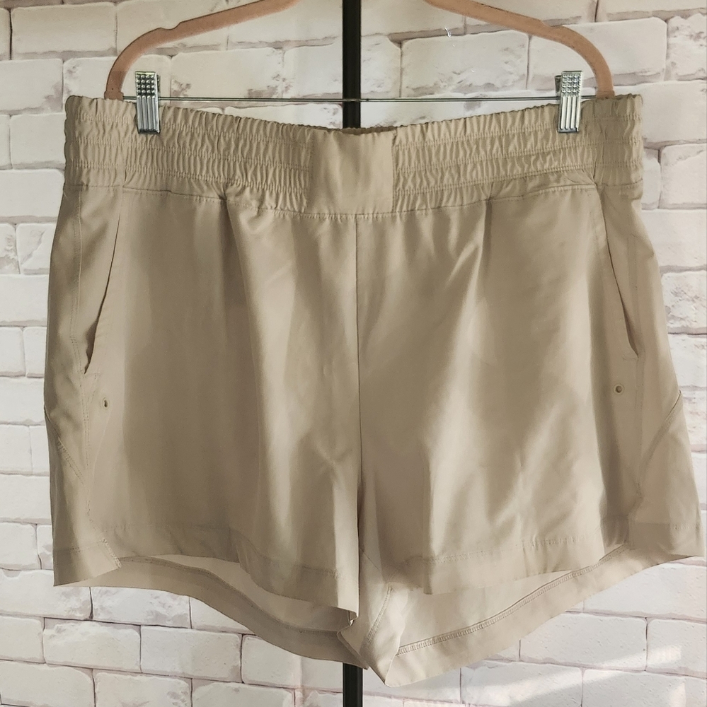 Women's Tan Shorts